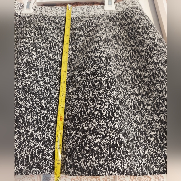 🆕NWT-BR black and white size 6P skirt - Picture 12 of 16